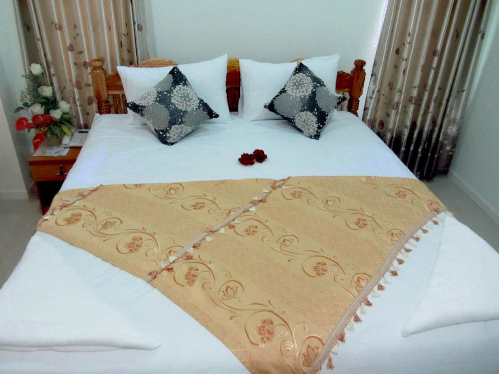 Hotel Ruan Rim Nam à Roi Et Extérieur photo