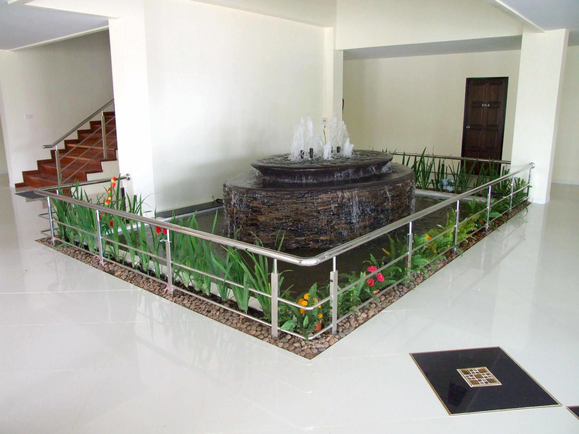 Hotel Ruan Rim Nam à Roi Et Extérieur photo