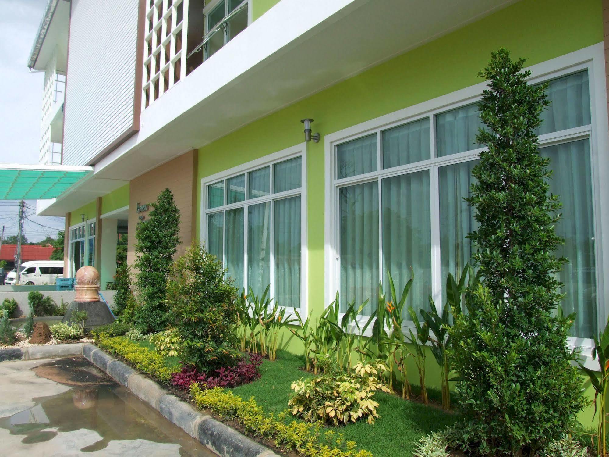 Hotel Ruan Rim Nam à Roi Et Extérieur photo